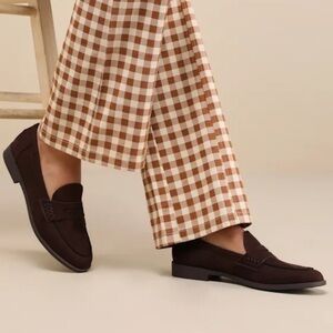 NWT Brown Suede Loafers Flats